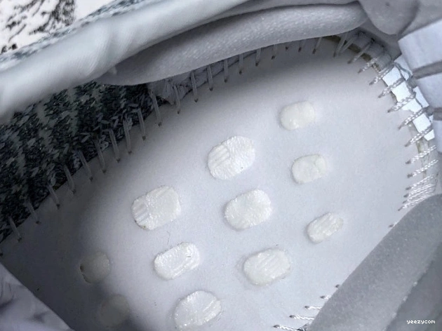 V2 Reflective Boost White Yeezy Cloud FW5317 Adidas 350 0712